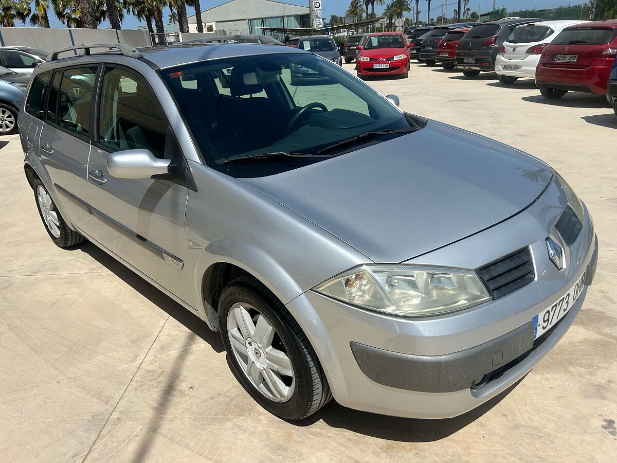 RENAULT MEGANE ESTATE 1.5 DCI SPANISH LHD IN SPAIN 89000 MILES SUPER 2005